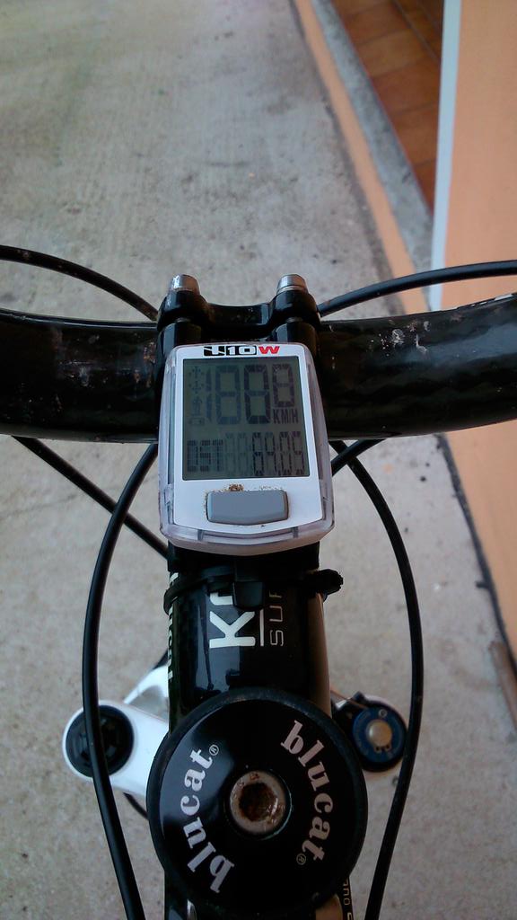 AntonyCampaci's tweet photo. Giornata grigia, #nebbia #freddo #4gradi più di 60km anche oggi #senzabicinonsostare #reintegrare http://t.co/qOU8KOWXEl