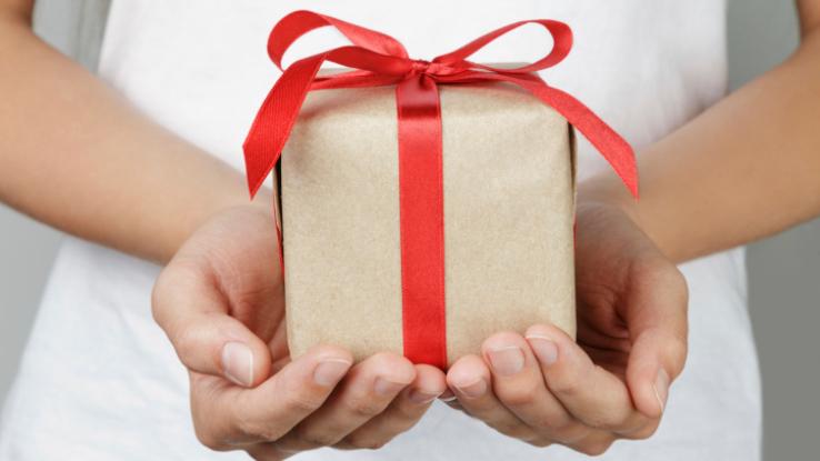 HSMInsurance's tweet image. “3 phrases that sum up Christmas are Peace on Earth, goodwill toward men, &amp;amp; batteries not included” English Proverb