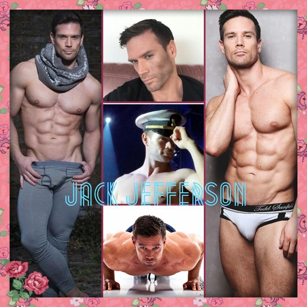 JackJeffFanpage's tweet photo. Wishing you all a very Merry Christmas and a fabulous New Year!!!! http://t.co/lrUByfdD8m