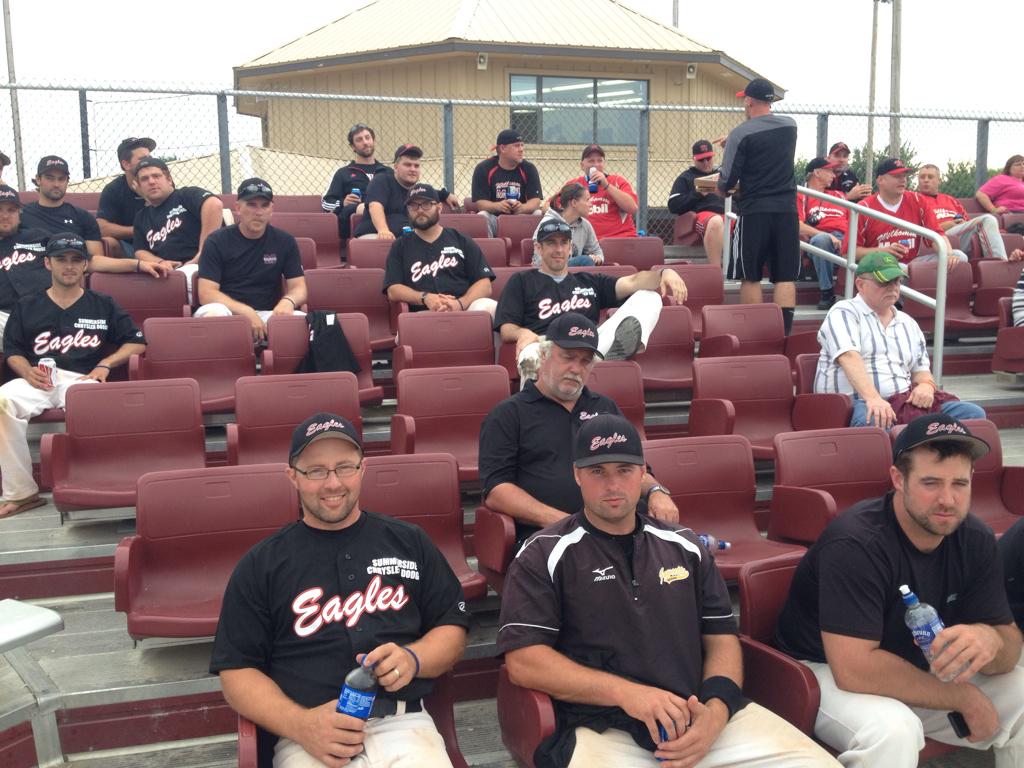 OLearyEagles's tweet photo. Merry Christmas to you and your's from your @OLearyEagles #BoysOfSummer http://t.co/yDfDELFTXA