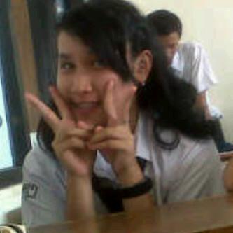 _apriliani24's tweet photo. masa smp http://t.co/wUgF7pwYB9