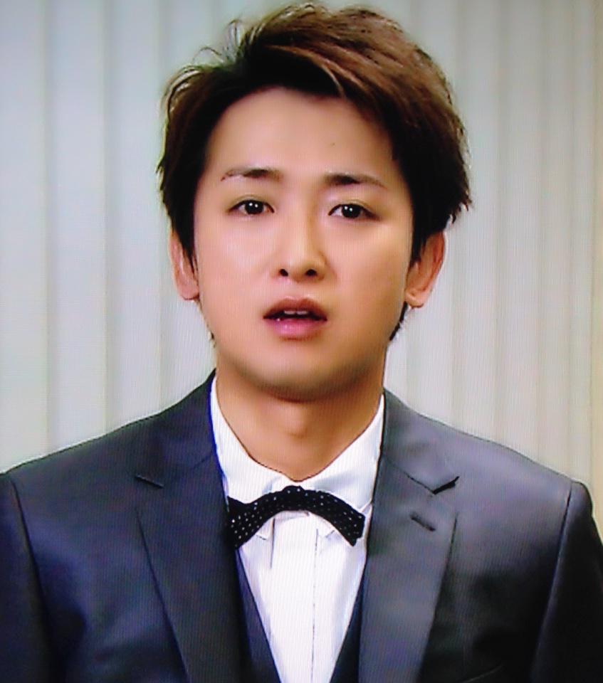 Tweet 嵐 大野智くんのカミカミでの紅白宣伝にかわかっこいいと母性本能をくすぐられるファン続出 Naver まとめ