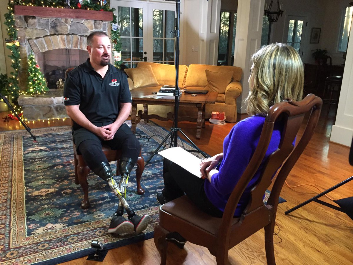 Scott Rigsby with @NMoralesNBC telling his "I AM UNBROKEN" story on the <a href="/TODAYshow/">TODAY</a>. 8:17 PST