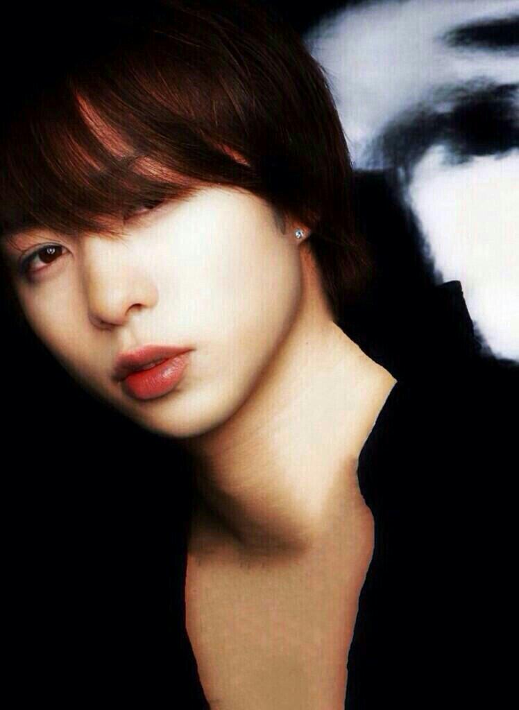 aaa_b_aaa's tweet photo. [櫻井]×クリスマス

『ただいま』
おかえりその言葉を言いたかった
強く体が包み込まれた
『これからプレゼントあげるから』
貴方の唇が沢山の場所を移動する。 http://t.co/cvzx1UYEJE