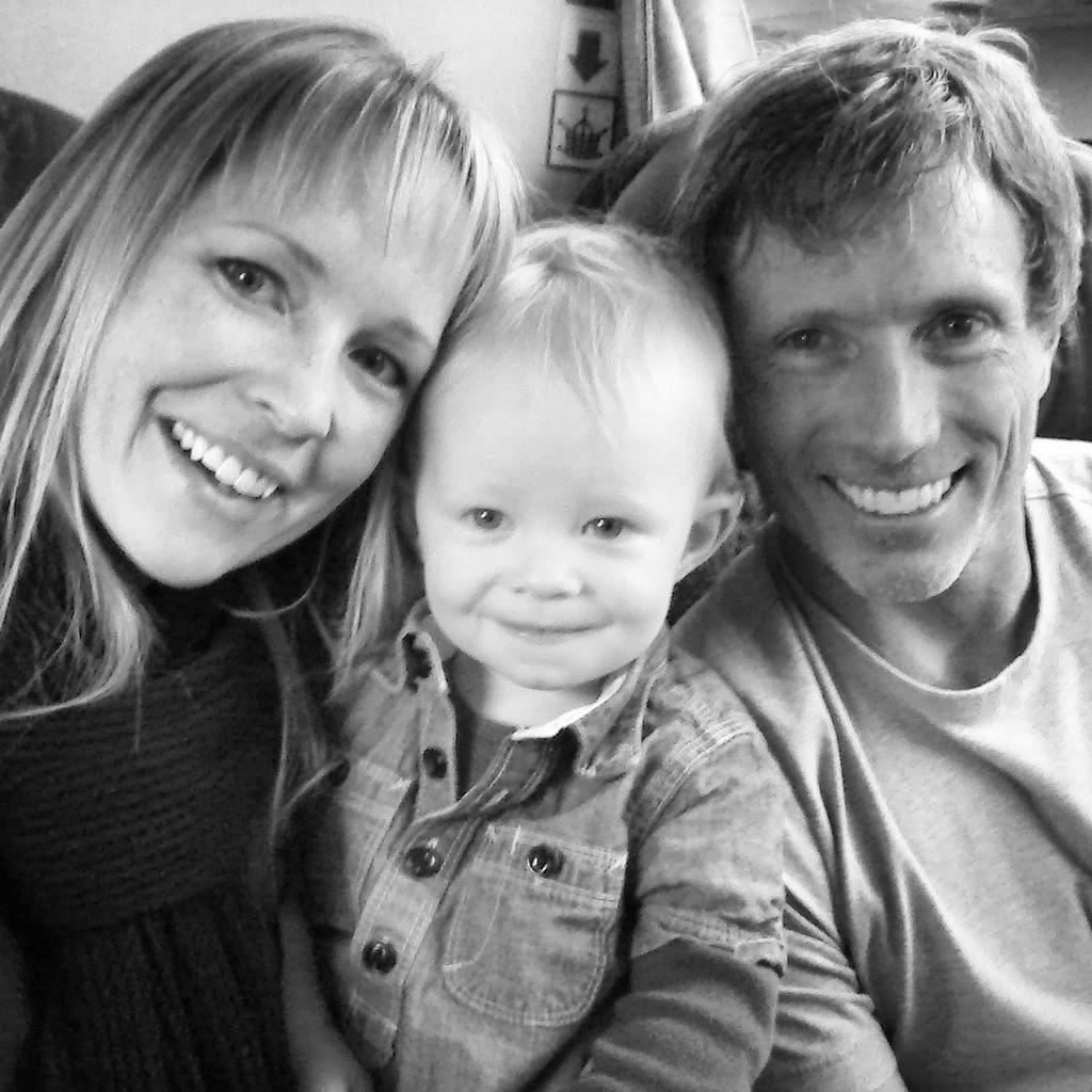 CooperGFord's tweet photo. Heads up #Santa, decided we couldn't wait. We're coming to find you!  #IBelieve http://t.co/8xqnYZ4KtZ