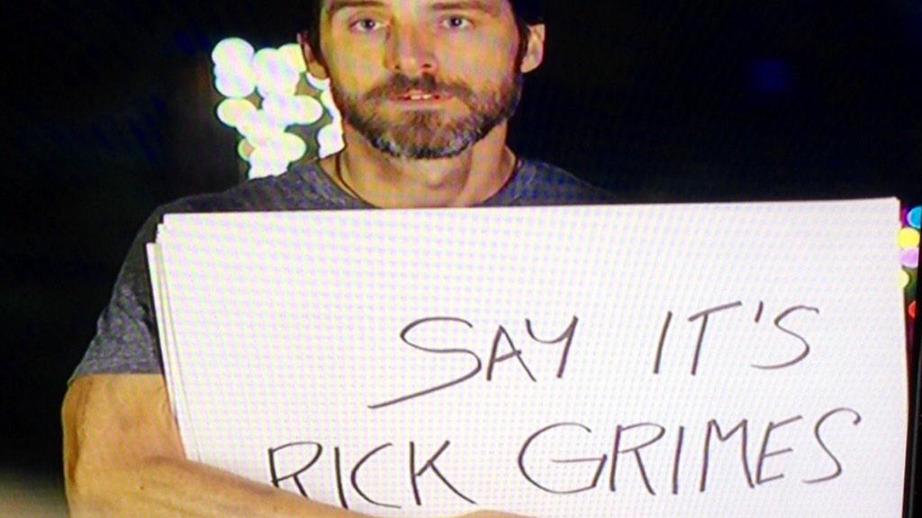 FarrellCharlie's tweet photo. @Sam_Renee18 @RickGrimesDiary Yep and here's a 2-min mashup of #RickGrimes in #LoveActually: http://t.co/jlfxyTofTD http://t.co/67gRH2rdKc
