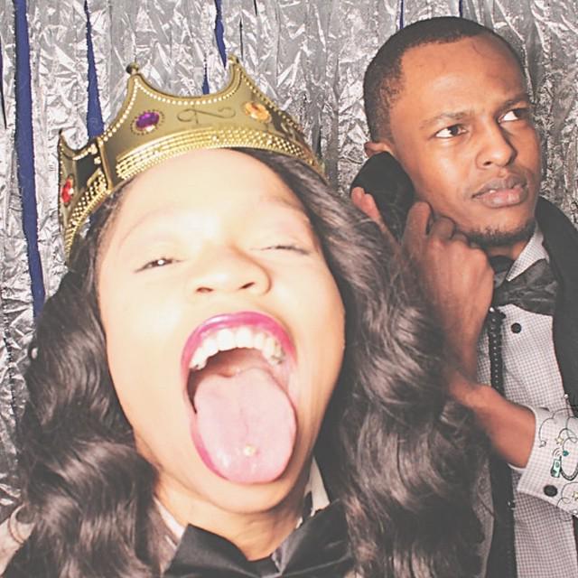 Otherbots's tweet image. Well. Hi there, tonsils. ☺️👅 Happy Holidays from this Robot to you! #robot #robotbooth #faroutgalaxy #happyholida...