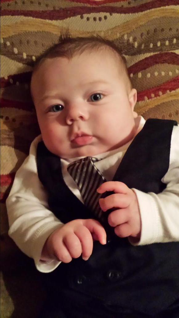 nickchic128's tweet photo. Lookin good on Christmas Eve http://t.co/BCSv0fwxGB