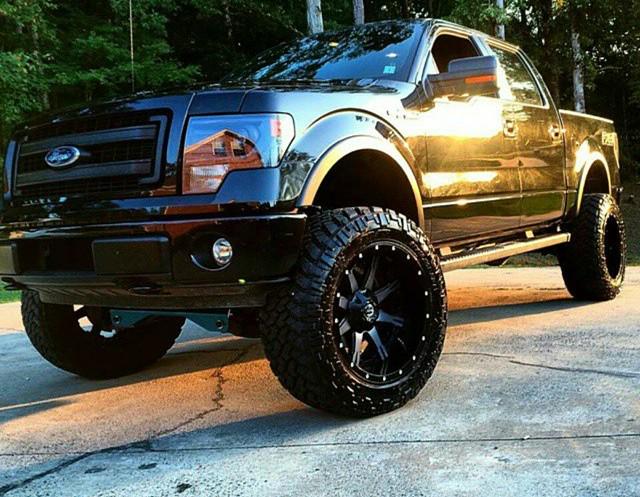 _LiftedTrucks_'s tweet photo. #Ford http://t.co/y8HM5abJ6A