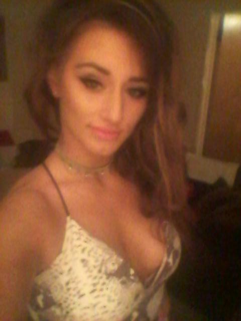 kindelan90's tweet photo. #poser #nightout http://t.co/judqmOeQUg