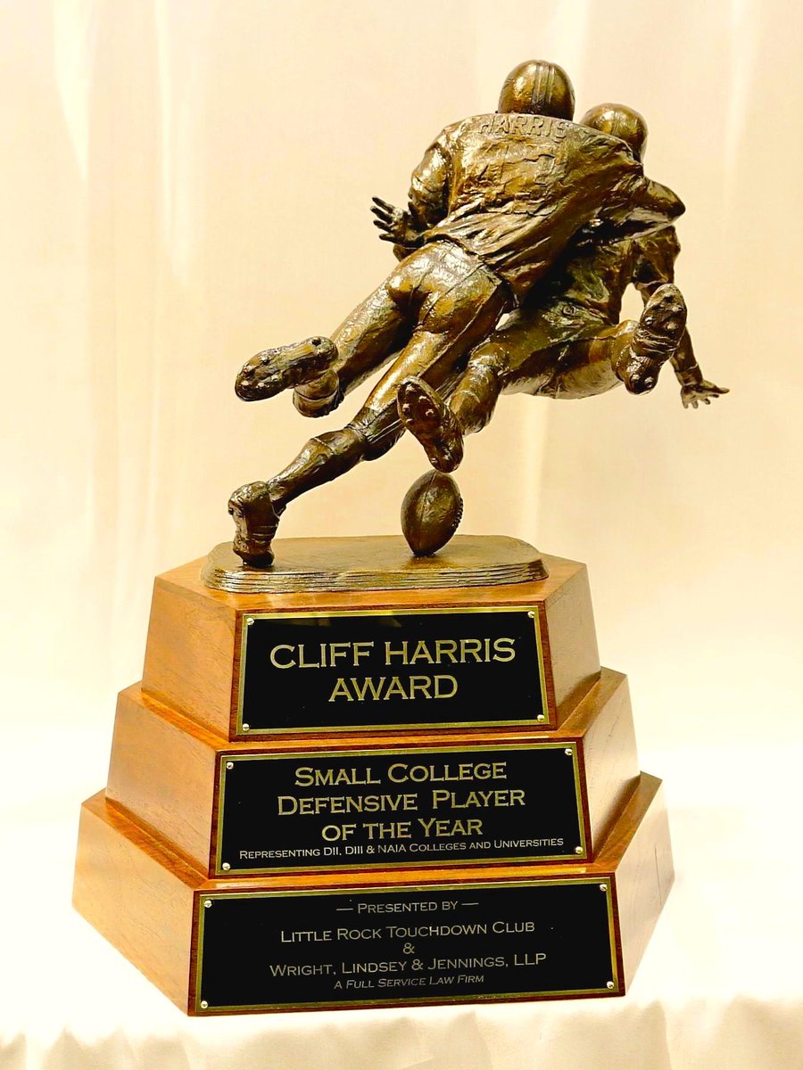 CliffHarrisAwd's tweet photo. Congratulations to Takari Johnson @takari11 @CliffHarrisAwd top vote getter in NAIA @Play_NAIA #recordbreaker #LBStud http://t.co/ufTIHNyznw