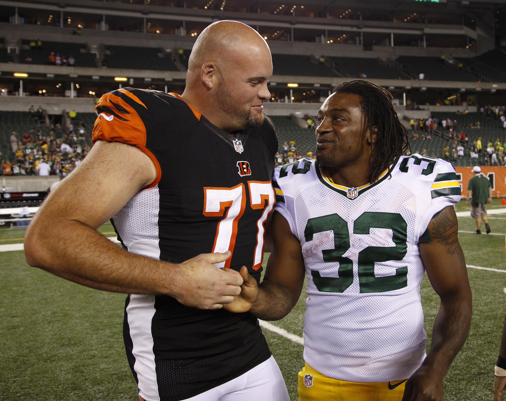 Happy 32nd birthday to former running back Cedric Benson 