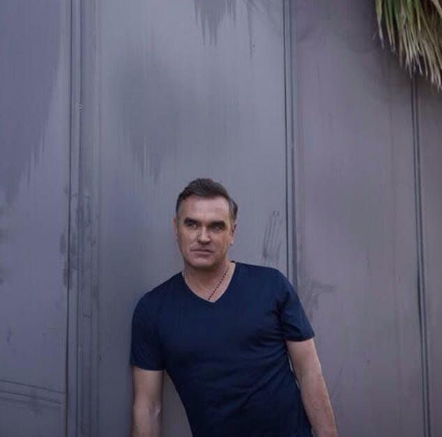 MozzeriansATW's tweet photo. Merry Christmas... #morrissey #mozarmy #merryxmoz #Smithsmas #HappyHolidays http://t.co/tFAhkywjRm