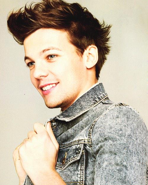 karime_trejo's tweet photo. happy birthday❤️ @Louis_Tomlinson 😍 http://t.co/MBAdciN6iw