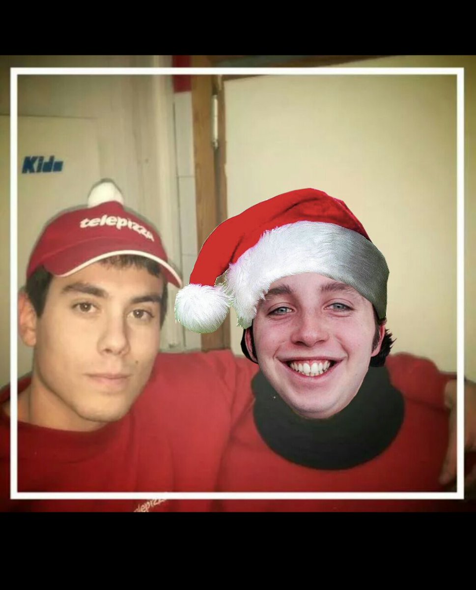TelepizzaCuenca's tweet photo. ¿Quien vino a vernos? jejej Feliz navidad #feliznavidad #navidad http://t.co/bhqbKL4pfi