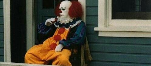 dswag5000's tweet photo. I love me some clowns http://t.co/6HsXKI0mrn