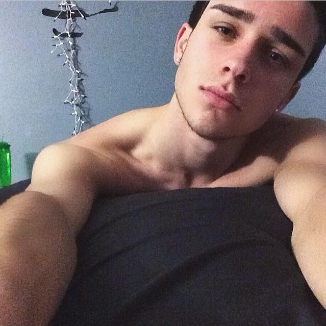 666 (@freakshcw_) on Twitter photo 