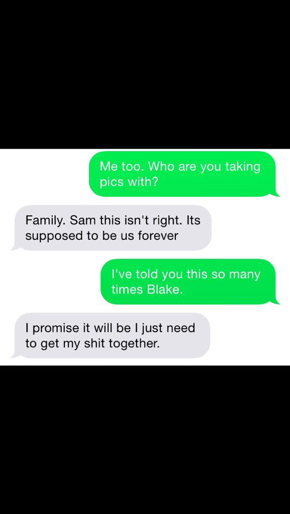 SaizanSammy's tweet image. 😂 a little convo from last night. #letsgetpetty😈