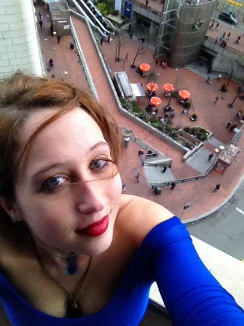 Shooting in downtown SF! Wheeeeewwww I am high up! #model #vertigo #photoshoot http://t.co/I1tC2H3dG<a href="/tag/photoshoot"class="tags"><span>#photoshoot</span></a><a href="/tag/model"class="tags"><span>#model</span></a><a href="/tag/vertigo"class="tags"><span>#vertigo</span></a>