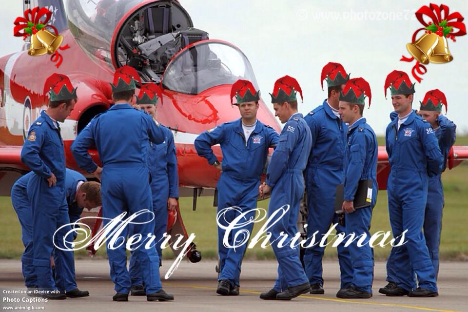 EssexHebridean's tweet photo. Merry Christmas you lot! #Circus2014 Sorry - couldn't resist it! 😉 http://t.co/pFuUcXB4eV
