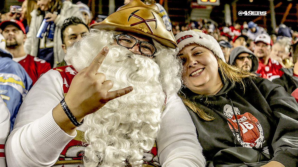 49ers's tweet photo. This Faithful got in the holiday spirit.

GALLERY: http://t.co/pRP8cewbi0
#49ers on @Flickr: http://t.co/fPDYjGqZSG http://t.co/Ocxx6bdplb