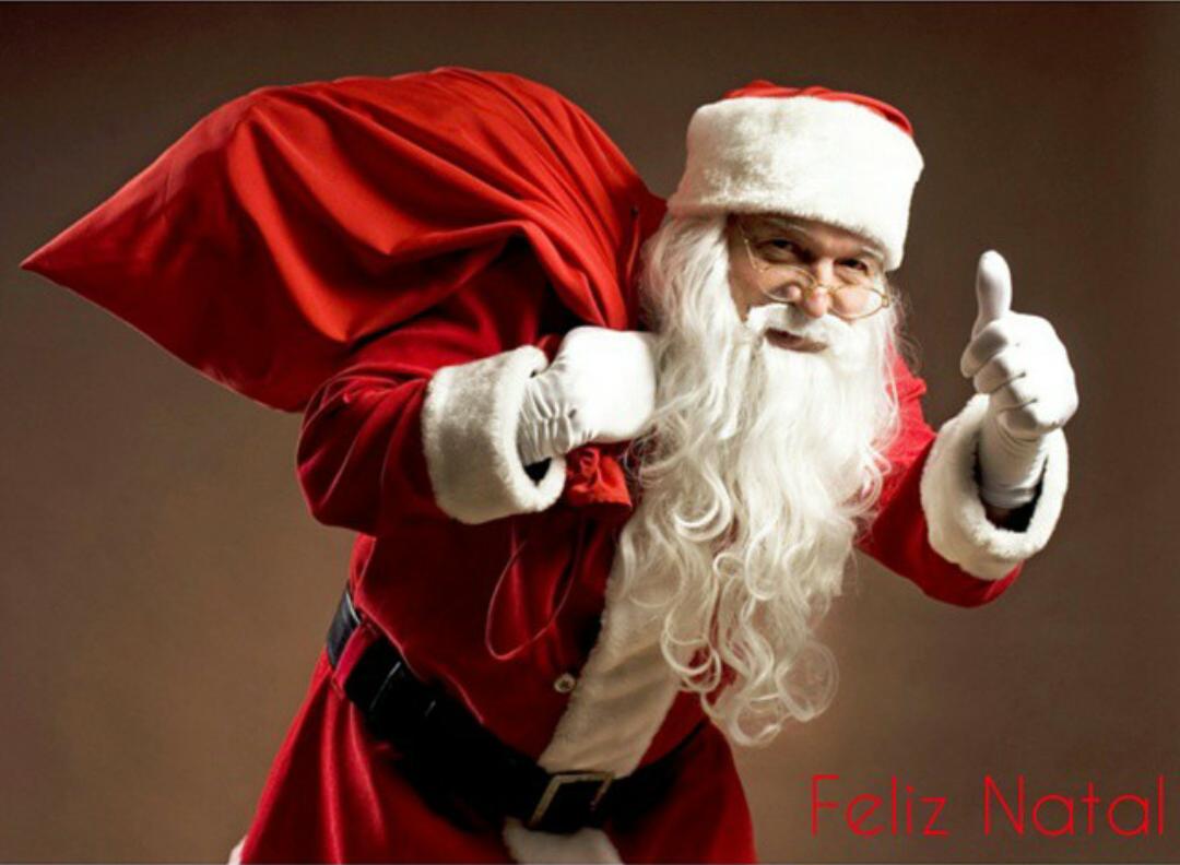 NeginDoPoder's tweet photo. Gostaría de desejar um Feliz Natal a todos meus seguidores, muita paz, positividade e boa festa. 😘🎄🎄 http://t.co/h6EKZbva2Q