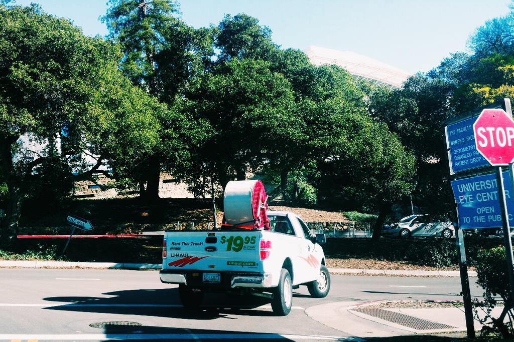 Returning the wind machine we borrowed for Alpine Symphony! 
#orchestra #music #concert #strauss #ucberkeley #ucbso