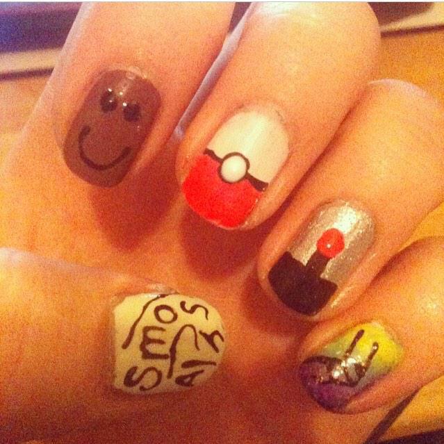 slendaw0man's tweet photo. @Smosh nails for you 💅😋 http://t.co/lfgZ0uXLN7