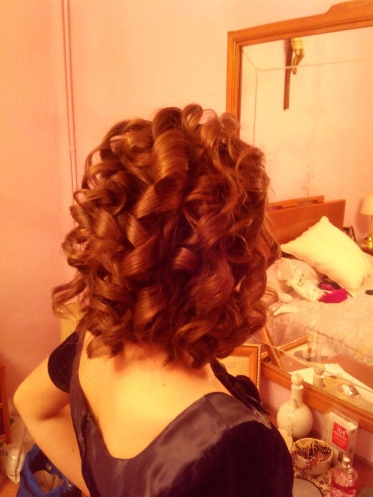 CSevillaM_99's tweet image. No se podrá quejar de peluquera #Nochebuena #LookPro