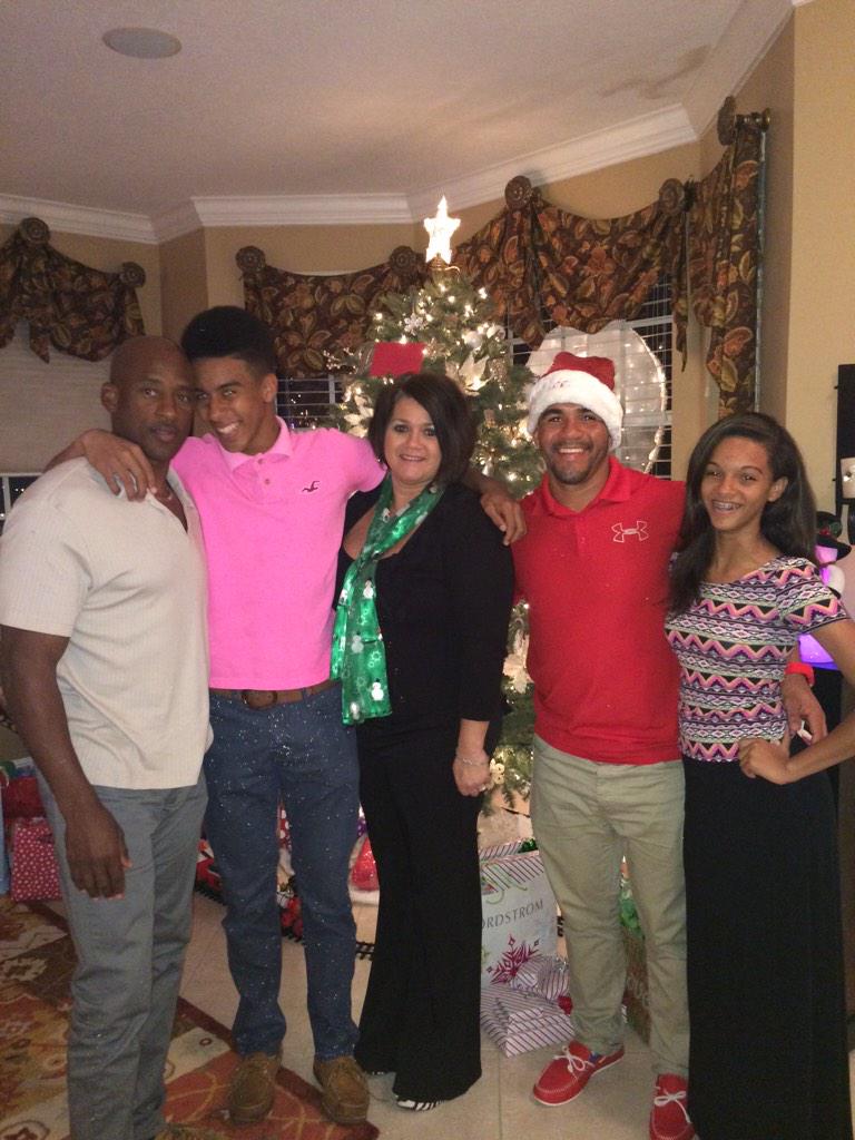 Devon Travis on X: Merry Christmas from my family to yours!!!   / X