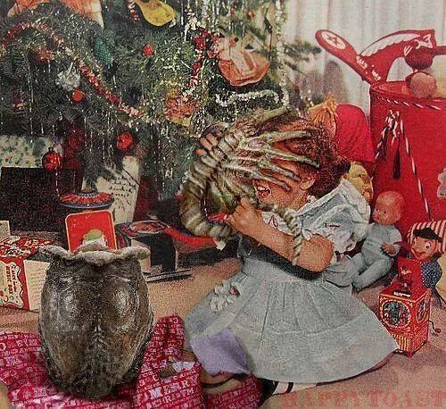 dantelechat's tweet photo. Children's play.
#ChristmasMeans #Alien #love
#AllIWantForChristmas is a hug.
Via @CinemaInferior http://t.co/LYlGS1NWnq #HugMob