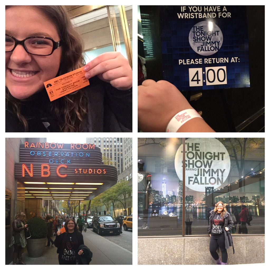 nicole_falpal's tweet photo. @FallonTonight #FallonStockingSweeps because I love you guys so much http://t.co/rxMnzxsi80