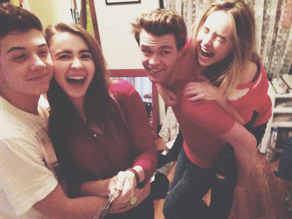 Bradley+Steven+Perry+Born Bradley steven perry (@bellstevenperry ...