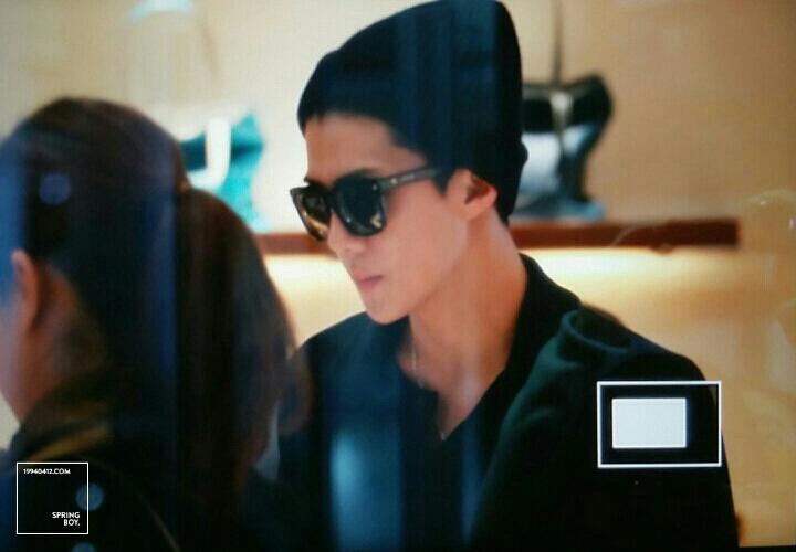 141225 KIX 세훈이 쇼핑가찌 그래찌 해삐크리스마스찌..☆