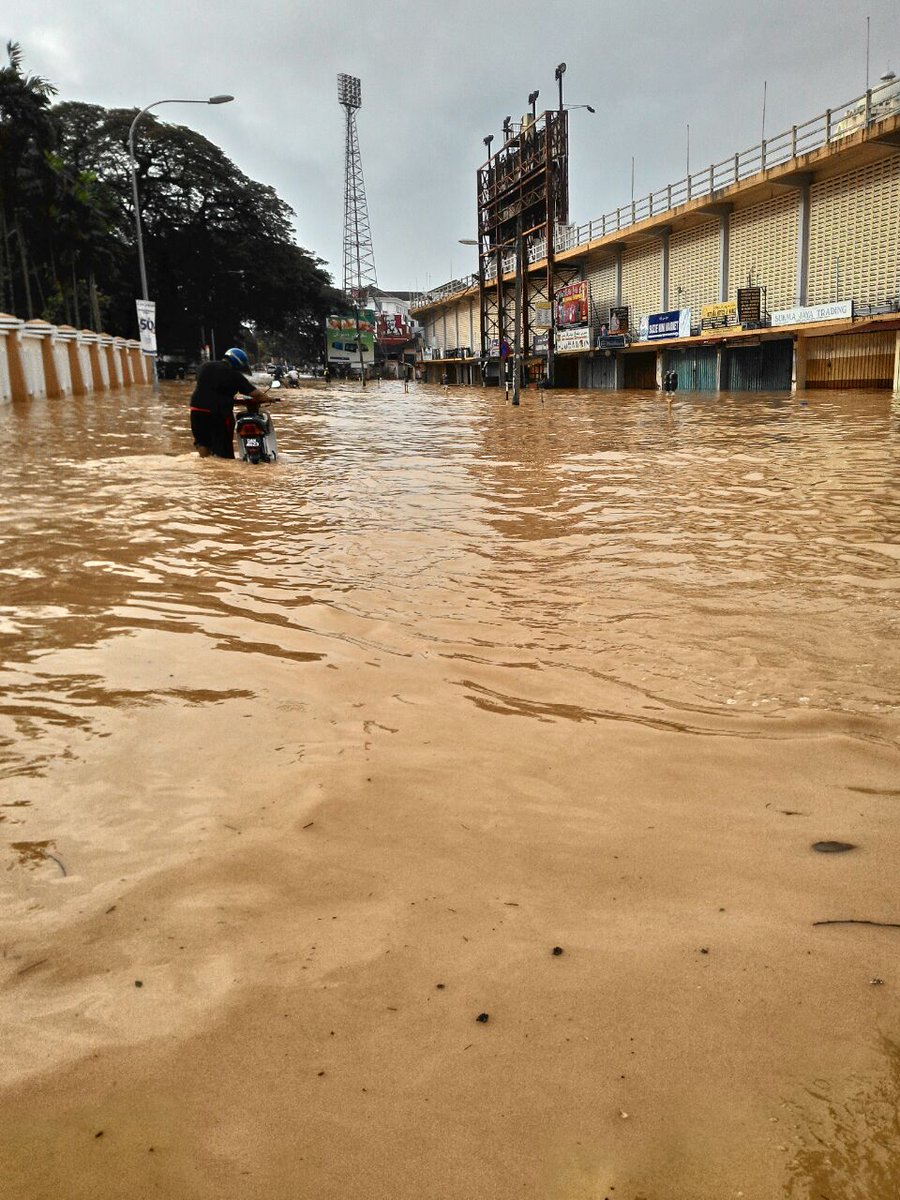 Pautan kekal imej terbenam