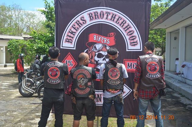 Rebel Bastard MCBali (@rbmc_bali) on Twitter photo with best brother BABI LIAR LOMBOK at 26th anniv <a href="/Official_BBMC/">BikersBrotherhood MC</a> tanah lot bali <a href="/RebelBastardMC/">Rebel Bastard MC</a> with best brother BABI LIAR LOMBOK at 26th anniv <a href="/Official_BBMC/">BikersBrotherhood MC</a> tanah lot bali <a href="/RebelBastardMC/">Rebel Bastard MC</a>