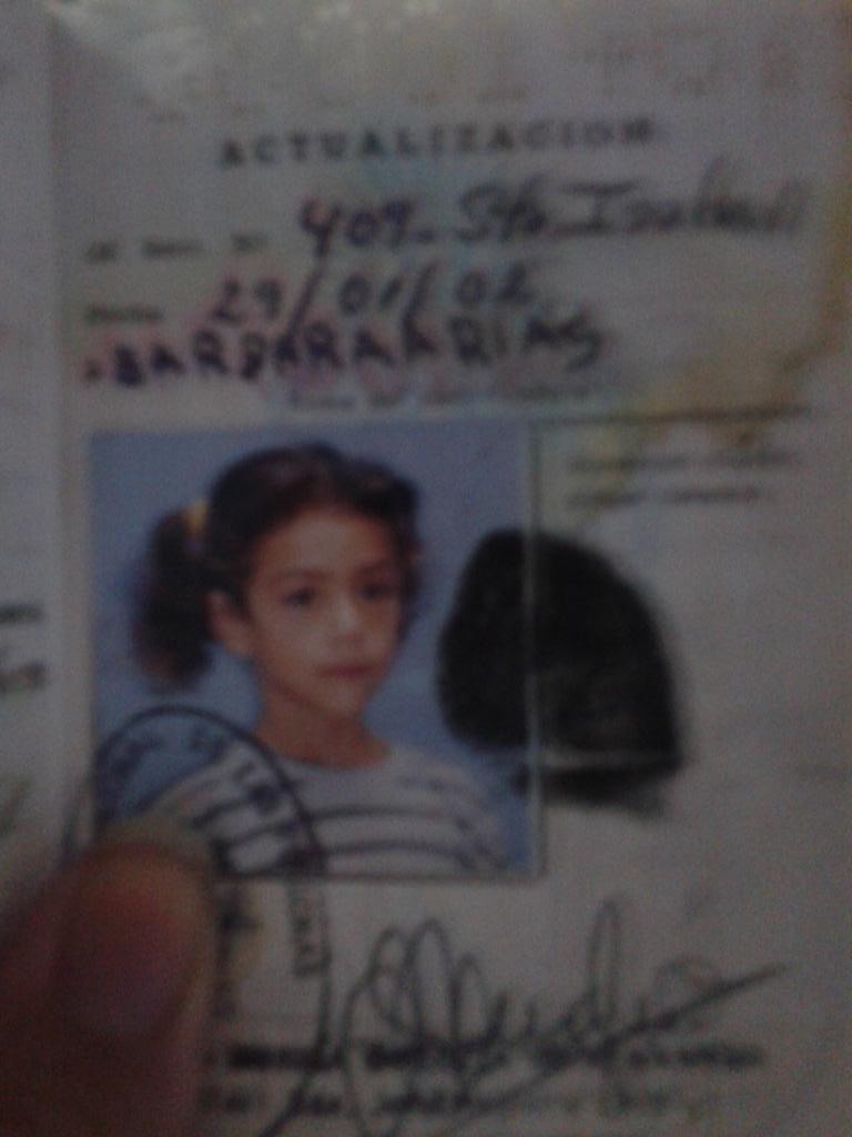 flormoran66's tweet photo. @BaarArias Feliz Cumplee Barchu @steffiher @Jenisirvent http://t.co/kLpIThlMDw