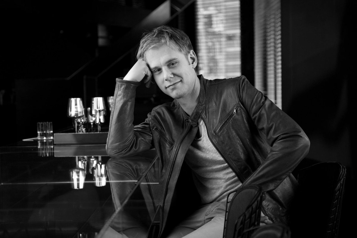 tranceuni's tweet photo. Happy Birthday, Armin! @arminvanbuuren <3 #TranceFamily http://t.co/EVeXla6IK7