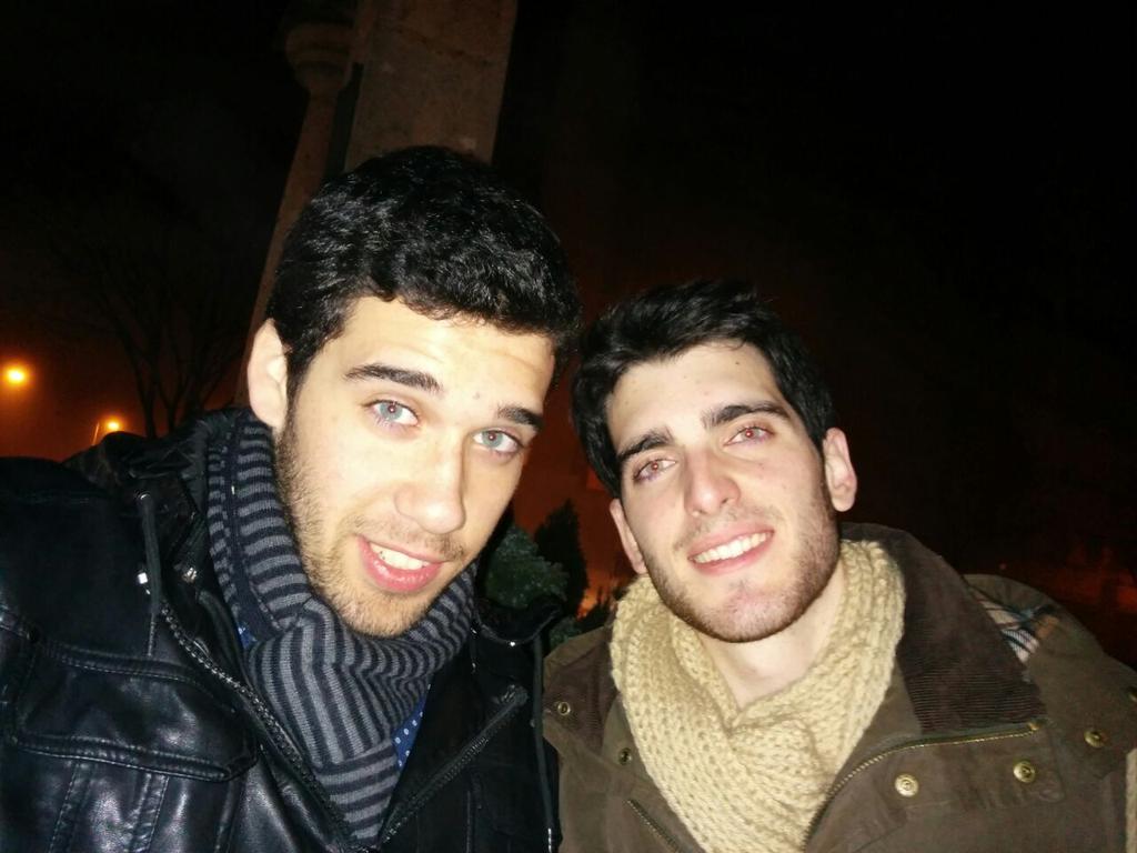 Escacri's tweet photo. Buen final de la noche. @jedor14 http://t.co/EIJLK3jurg