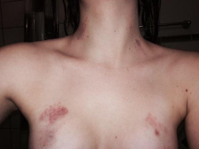 GIRLSONGIRLSGIF's tweet photo. this is so fucking hot http://t.co/Paw9WvWtb5