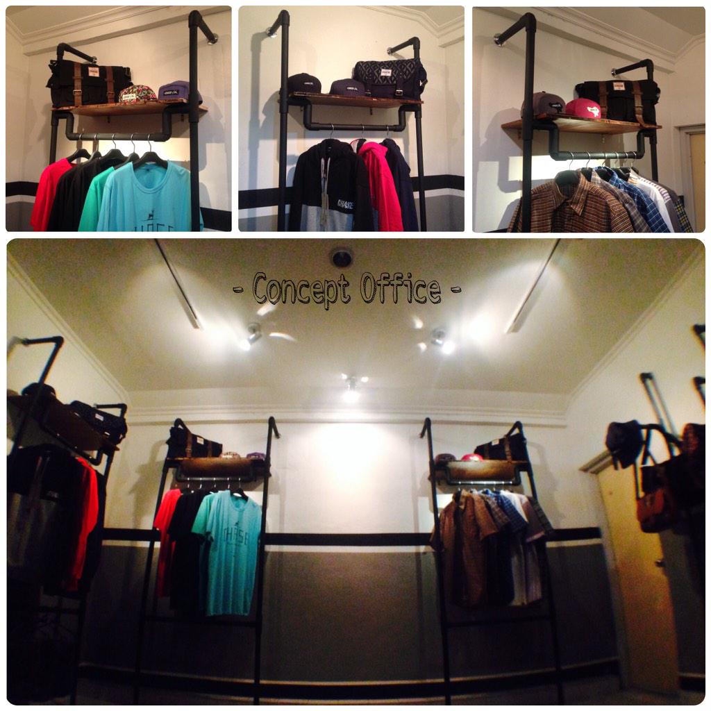 We are open guys !! Merry Christmas 🎄🎅 nikmati diskon kita hari ini yuk mampir at jl trenggana no 102 penatih dps 🎅