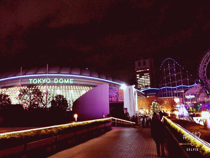 みんなに夜景のおすそ分けです😘❤❤ http://t.co/z8mjPmIpn3