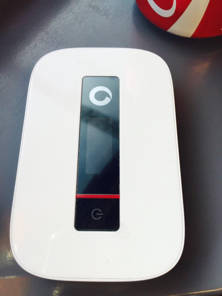 holdlang's tweet photo. @TorNis7 the mobile internet hotspot thingie http://t.co/dgb7AjlBf7