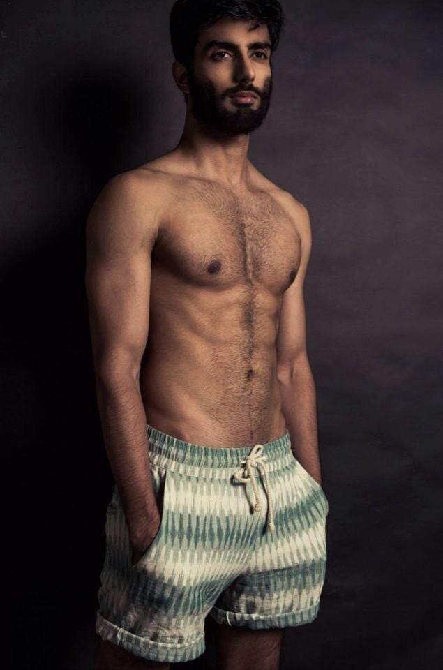 desimalemodels's tweet photo. Shiv Sharma http://t.co/BirHjJ8M3S