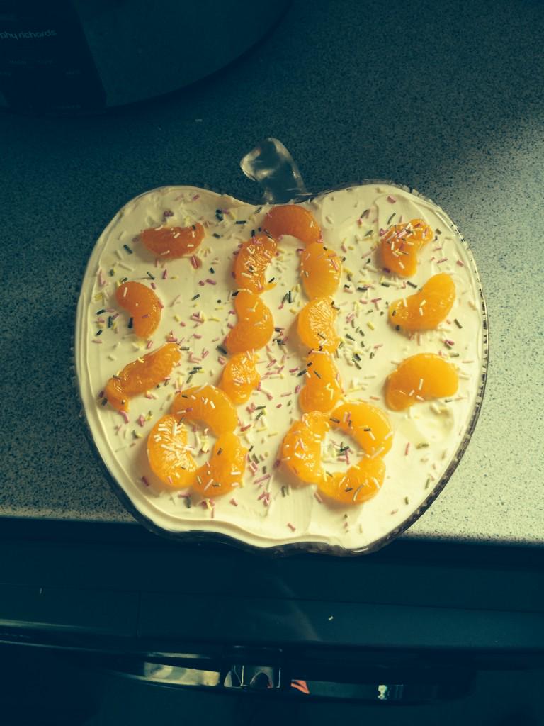 Chris_Hamilton9's tweet photo. 'Of course I'll finish your trifle off for you mother...' http://t.co/37oiY1F96L