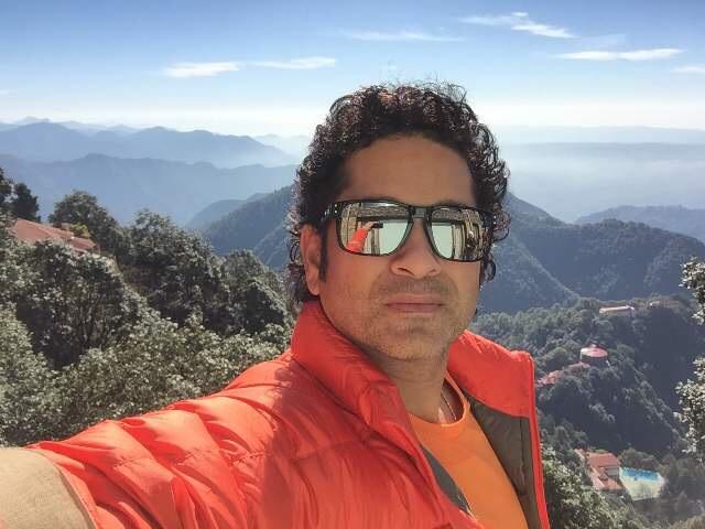 Sachin Tendulkar on Twitter: "glorious day, beauty of nature, ek selfie to banta hain!! http://t.co/nOd2gYKkqs" / Twitter