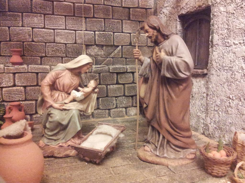 HdadBorriquita's tweet photo. FELICES PASCUAS de la Natividad del Señor http://t.co/9mTeYiZ0Fb