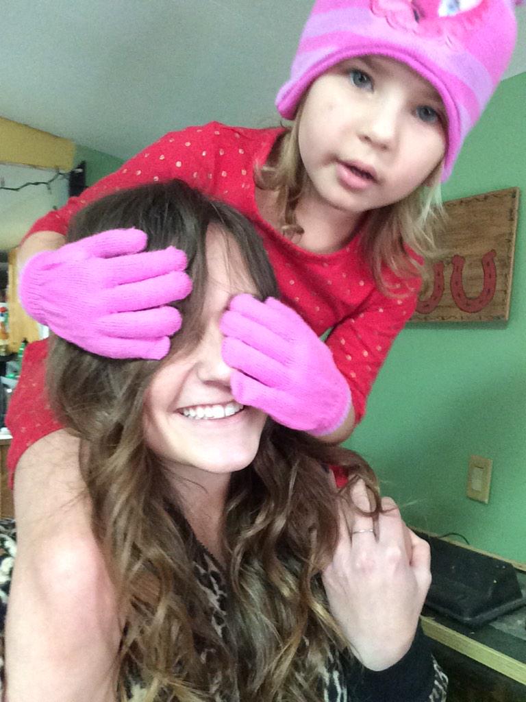 kjramming's tweet photo. Successful morning with my mini me #thisissafe http://t.co/JGeHoAAcy1