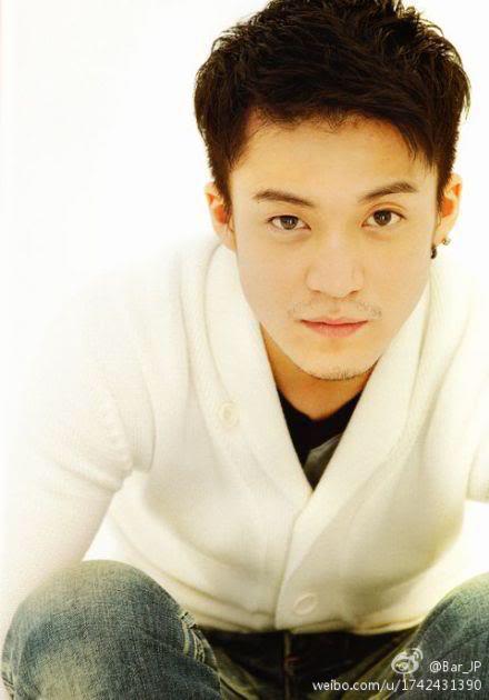 Happy birthday Oguri Shun. M ng sinh nh t lão già m t ng a ng c móp :)) 