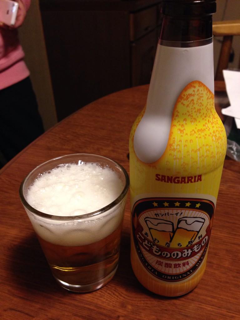 7Dreame's tweet photo. クリスマスやし一杯やろー(￣▽￣) http://t.co/Cy7YrQV0NQ